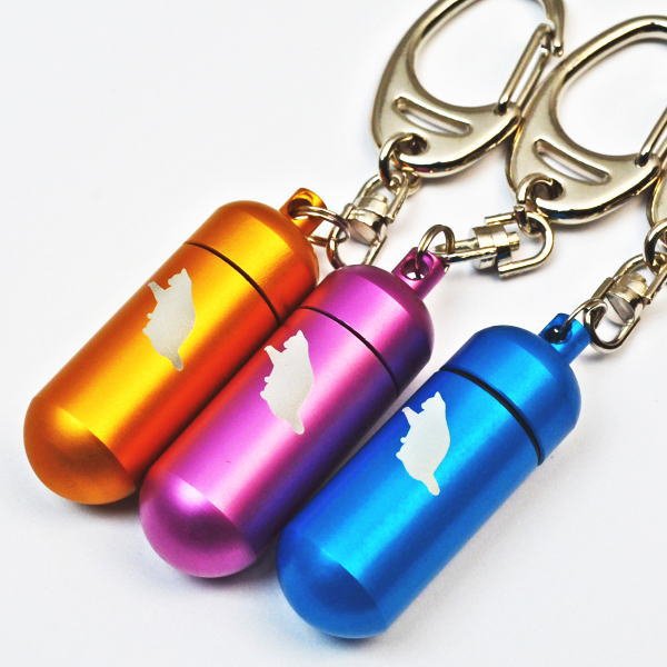 画像1: 遺骨カプセルキーホルダー「猫ちゃん3」（カプセル　大/ ポーチ無し）OPP袋入り (1)